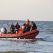 Grote oefening strand Katwijk