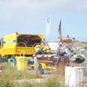 Surfer in problemen Katwijk