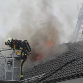 Grote brand Nassaudreef Katwijk (foto update)