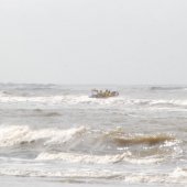 Surfer in problemen Katwijk