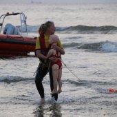 Grote oefening strand Katwijk