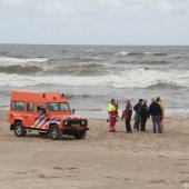 Reddingsactie strand Noordwijk