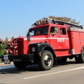 Truckrun 2015 rijdt door de Bollenstreek