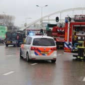 Auto te water Ir G Tjalmaweg N206 Oegstgeest