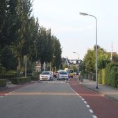 Fietser knalt tegen middengeleiding Voorhout