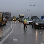 Auto te water Ir G Tjalmaweg N206 Oegstgeest