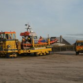 Surfer in problemen  Katwijk