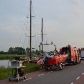 Scheepvaart schip in nood Huigsloterdijk Abbenes