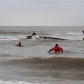 Inzet NRB voor een catamaran met gebroken mast Noordwijk