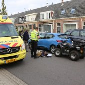 Quadrijder klapt op voorligger Brouwerstraat Rijnsburg