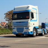 Truckrun 2015 rijdt door de Bollenstreek