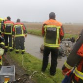 Auto te water Berg en Daal Voorhout