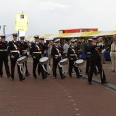 NRB en KNRM assisteren bij aankomst André Kuipers strand Noordwijk