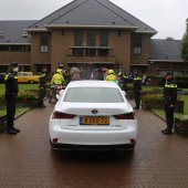 Politieagent gaat trouwen Katwijk