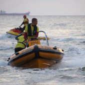 Grote oefening strand Katwijk