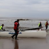 Inzet NRB voor een catamaran met gebroken mast Noordwijk