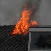 Grote brand Nassaudreef Katwijk (foto update)