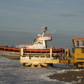 Surfer in problemen  Katwijk