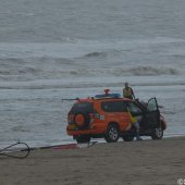 KRB assisteert kitesurfer Katwijk