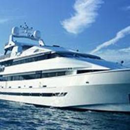 Luxury Super Yacht Charter