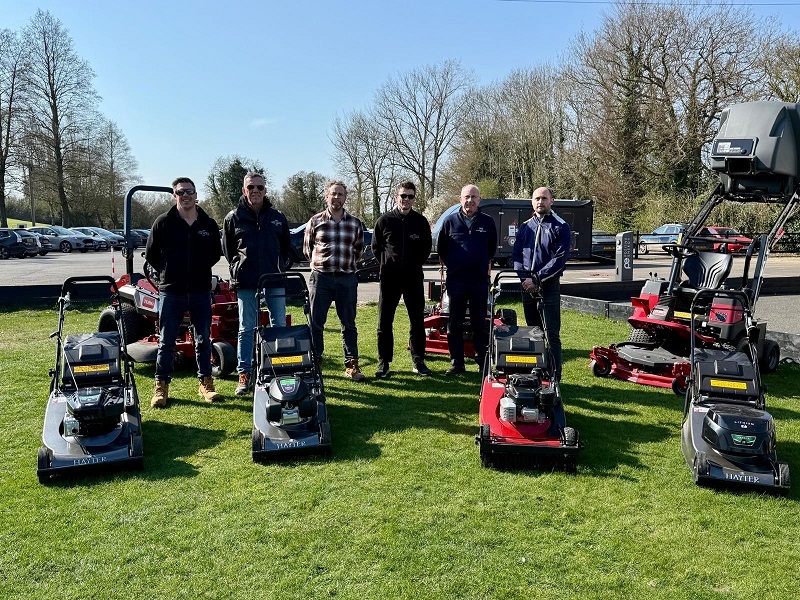 Toro teams up with Commonwealth War Graves Commission to enhance grounds maintenance