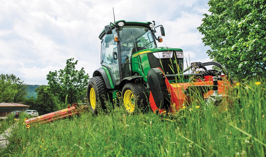 A comprehensive range of compact tractors from John Deere