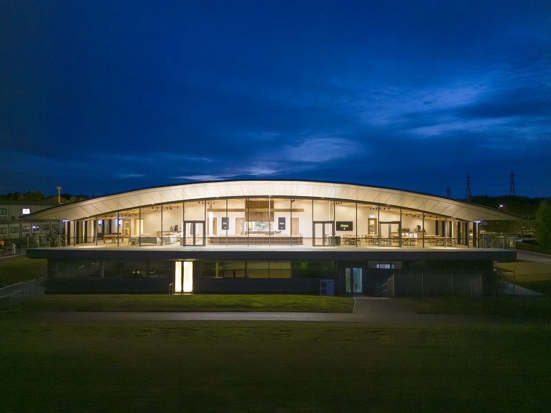 Foster + Partners redesigns Manchester United training complex