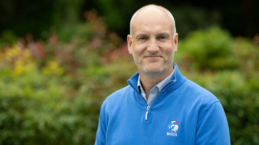 Jim Croxton from BIGGA joins the board of the Amenity Forum 