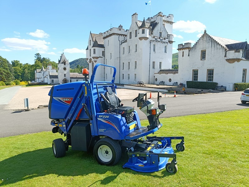 Atholl Estates enhances grounds care with ISEKI SF225 ride-on mower from Fairways GM 