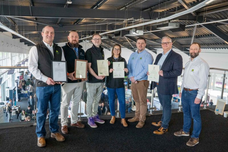 John Deere dealers commit to strengthening link with Forces leavers 