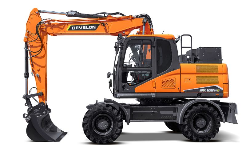 Develon launches new range of electric excavators, delivering full performance with zero emissions