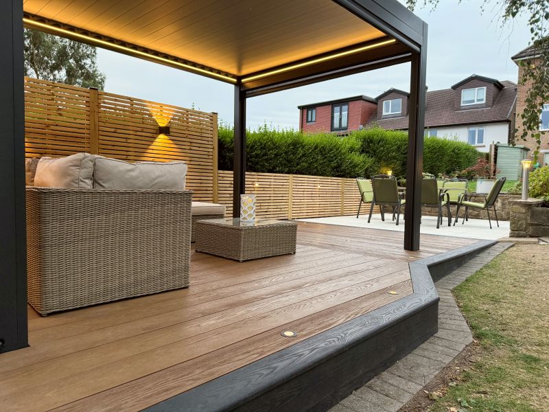 Expert decking installer endorses “superior” Outdure Qwickbuild deck frame system from F.H.Brundle on latest project 