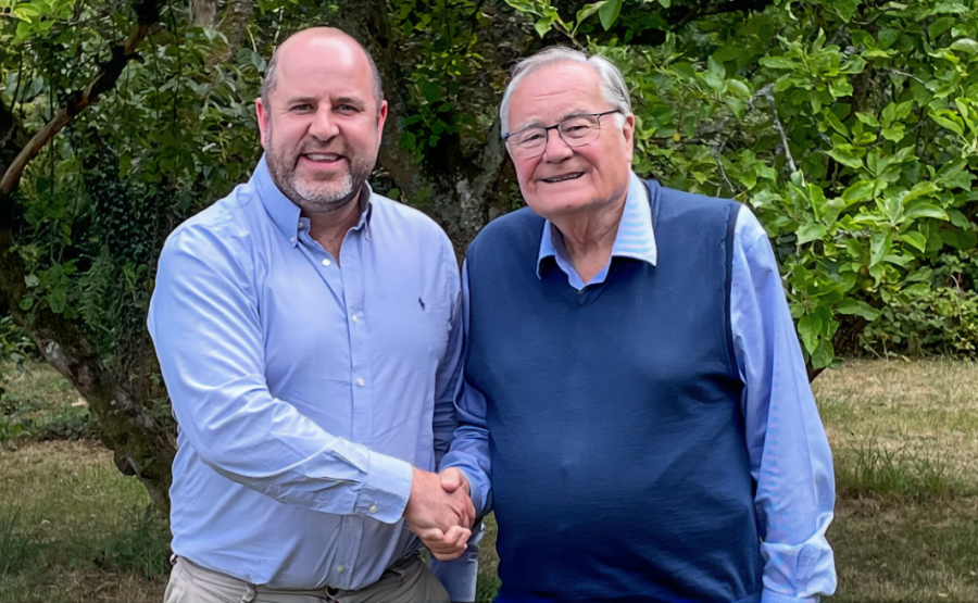 Agrovista Amenity announces DJ Turfcare agreement for Viano product range