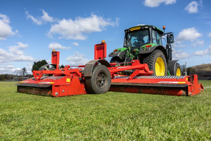 Smarter height control transforms wide-area mowing