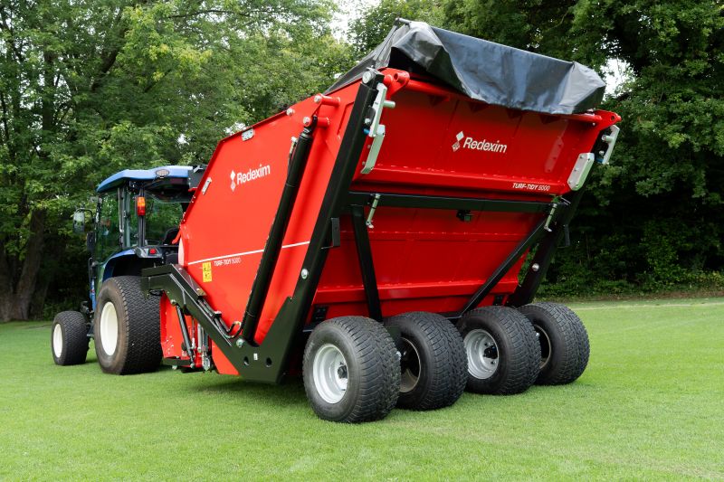 See the UK debut of the Redexim  Turf-Tidy 5000 at BGroundsFest 2026