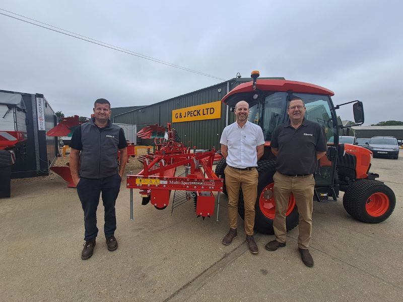 Pecks Groundcare appointed as new Redexim dealer