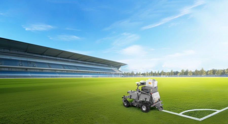 Robotic innovation takes centre stage with Agrovista Amenity and XDC at GroundsFest 2025