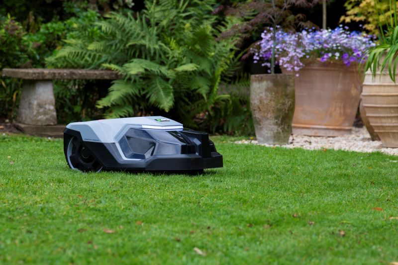 EGO Power+ appoints its first Strategic Category Business Development Manager for robot mowers and new Sales Director for France