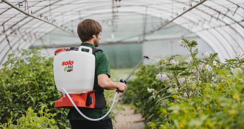 SOLO sprayers - making plant care easier