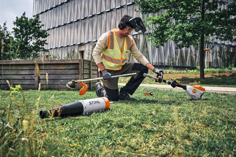 STIHL launches high-performance Kombi machine for versatile landscaping tasks