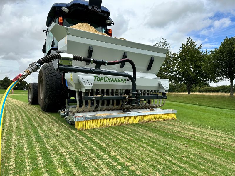 VGR TopChanger arrives at Whitecraigs Golf Club