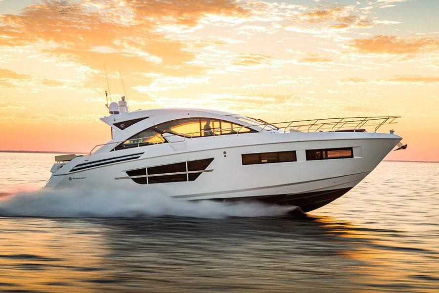2021 Cruisers Yachts 60 Cantius