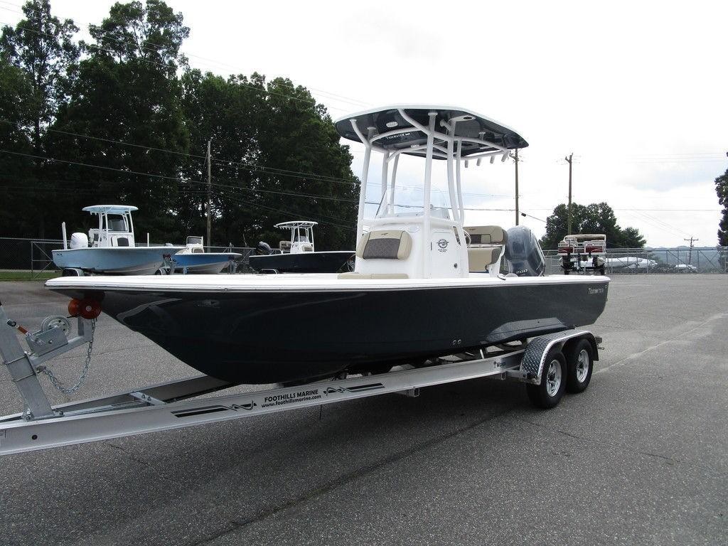 2021 Tidewater 2110 Bay Max