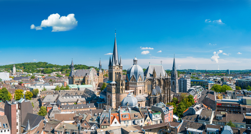 Blick auf Aachen mit Dom