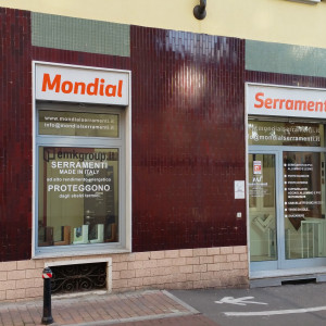 Mondial serramenti a novate milanese (20026) serramenti e infissi ... Serramenti via delle leghe milano