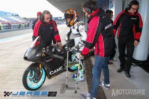 Vázquez - Motorbike