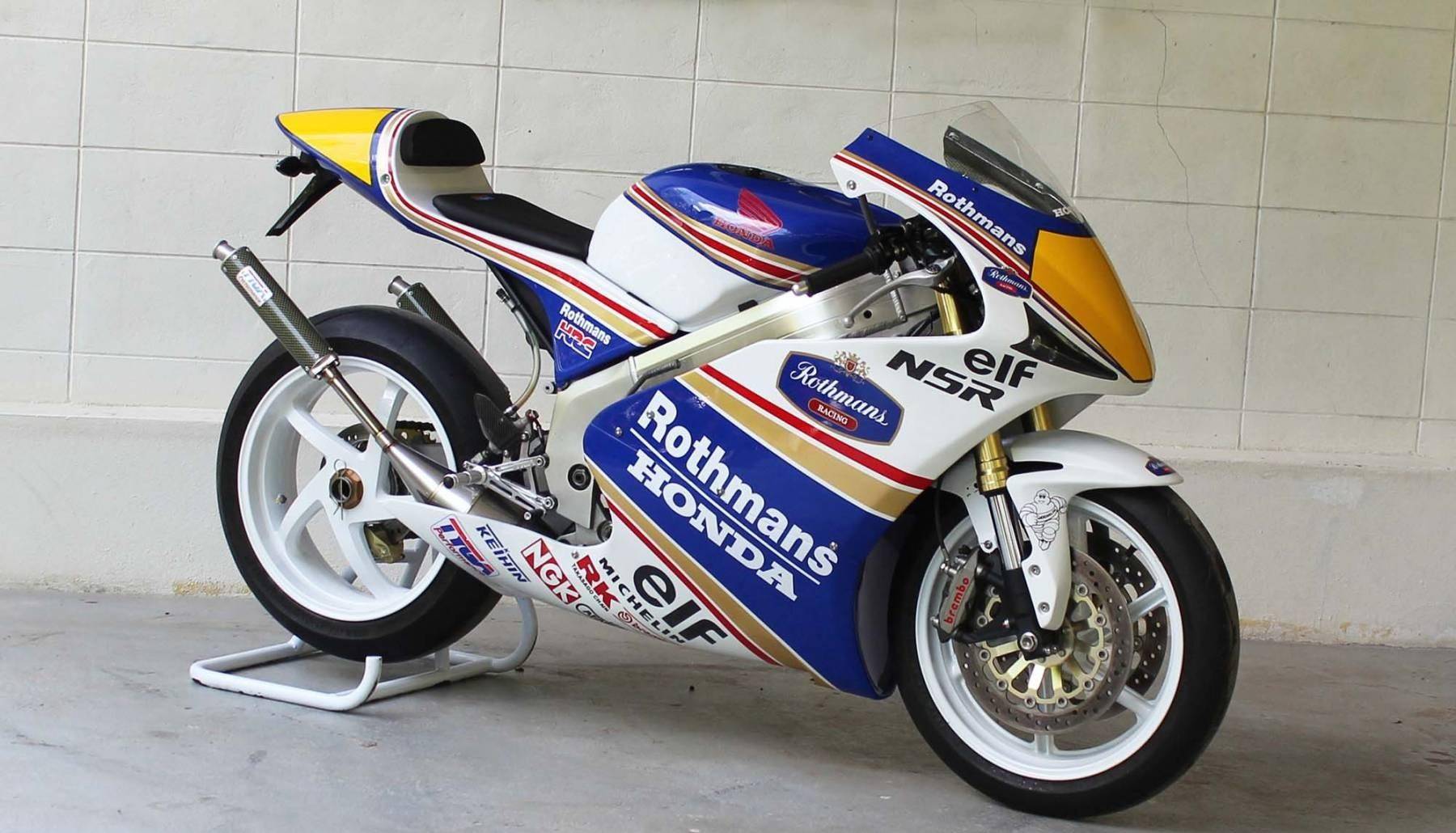 Honda NSR 250 R. Regreso al futuro Motorbike Magazine
