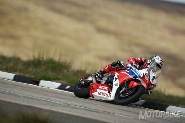 IOMTT 2015 - Motorbike Magazine