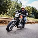 Nueva Triumph Speed Triple S 2016 2 Triumph-Boneville-T120_18