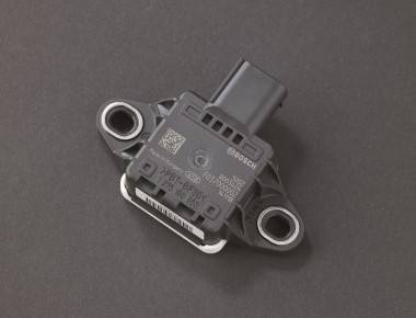 Nueva Kawasaki ZX-10R 2016, una deportiva 3.0. 19 IMU de Bosch (Unidad de medida inercial)